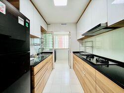 Blk 194B Skyline I @ Bukit Batok (Bukit Batok), HDB 4 Rooms #581775391